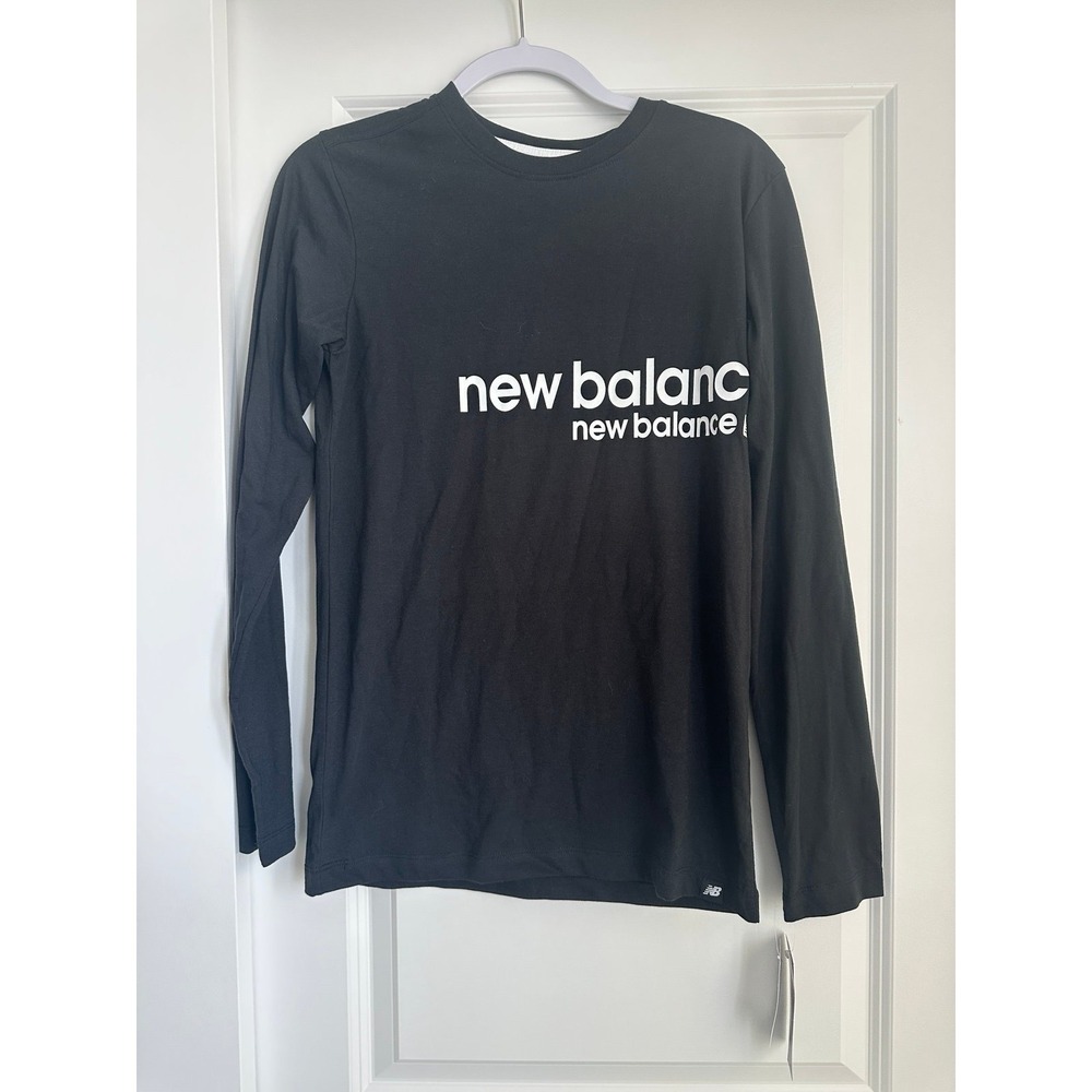 New Balance Boys Long Sleeve T-Shirt Black Logo Graphic Youth XL 18/20 LAK12J95